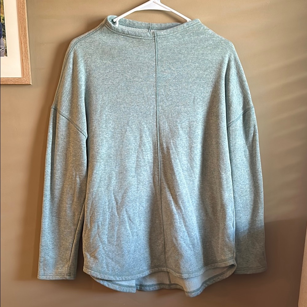 Women’s Mint Green Sweatshirt